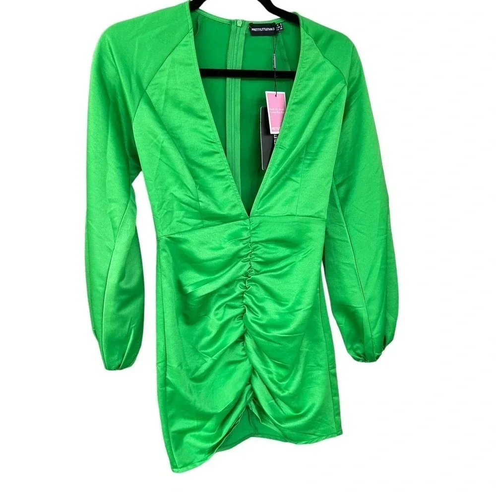 NWT Pretty Little Thing Green Satin Plunge Ruched Skirt Bodycon Dress Size 2 - Picture 6 of 8